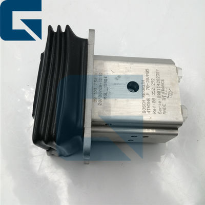 702-16-R1961 70216R1961 Excavator PC26-MR3 Travel Foot Pedal Valve