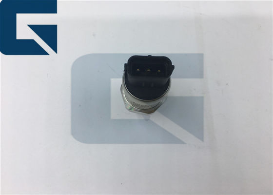 Excavator High Pressure Sensor 7223203 KM16-S13 49MPa For  EX200-2 EX200-3